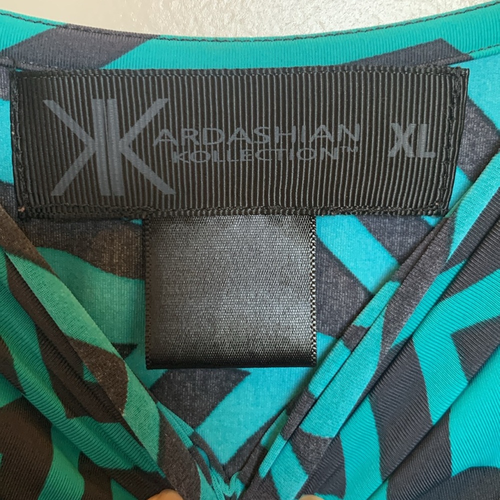 Kardashian Kollection Blue and Black Geometric Jumpsuit - Picture 2 of 4